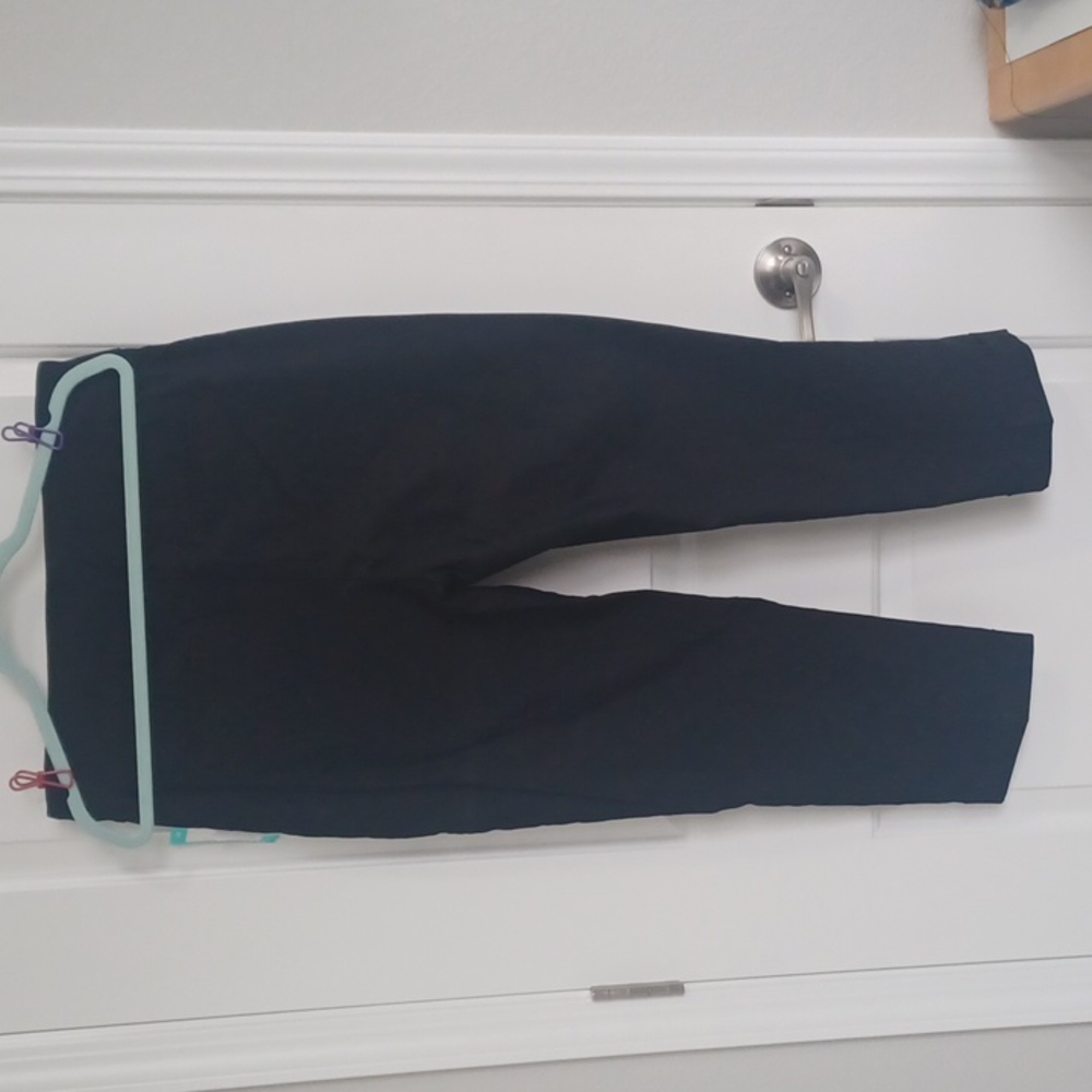 Womans Black Pants - Picture 2 of 4